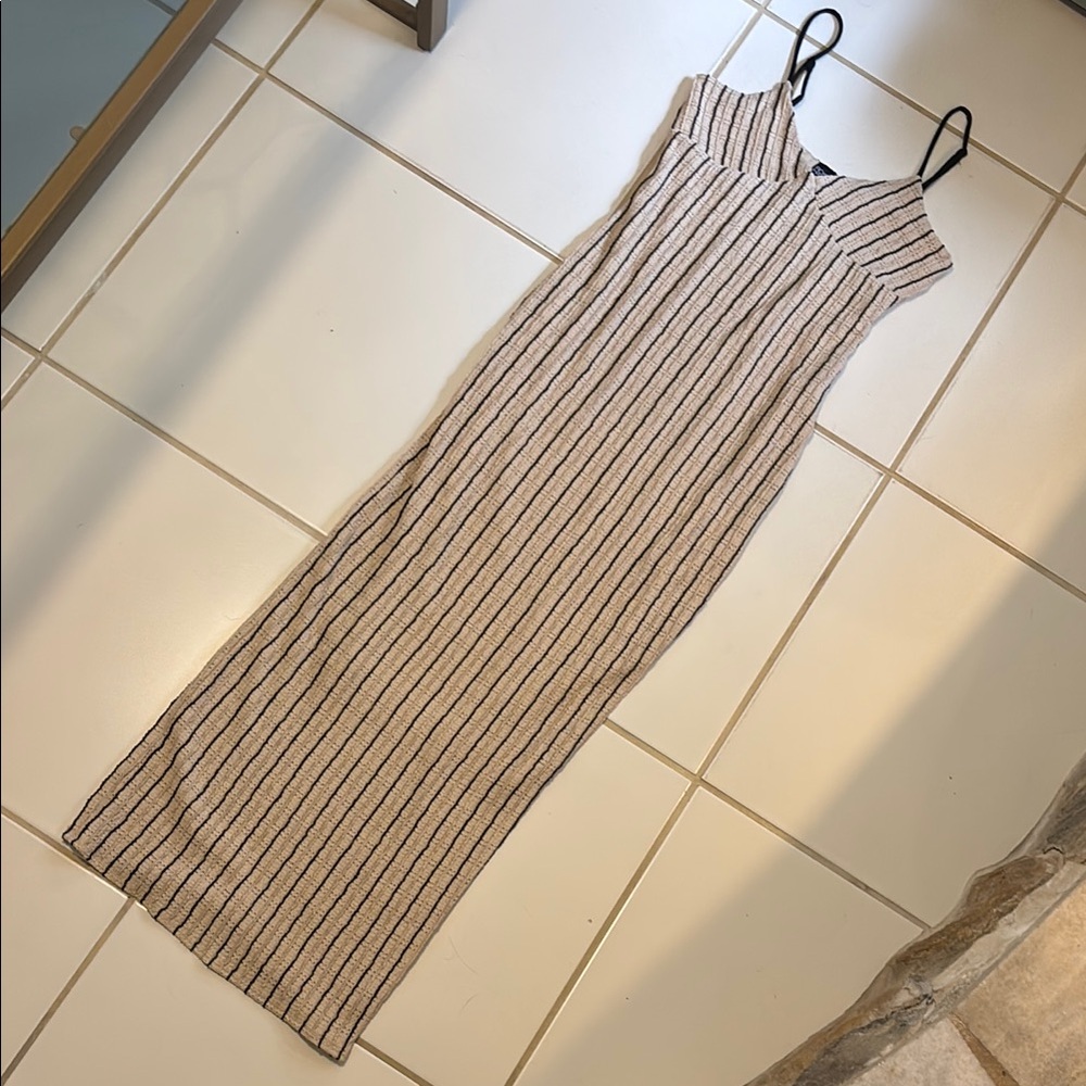 Rosie Harlow Maxi Dress Spaghetti Straps Tan Black Ribbed Sleeveless Beachy Boho - Picture 12 of 16